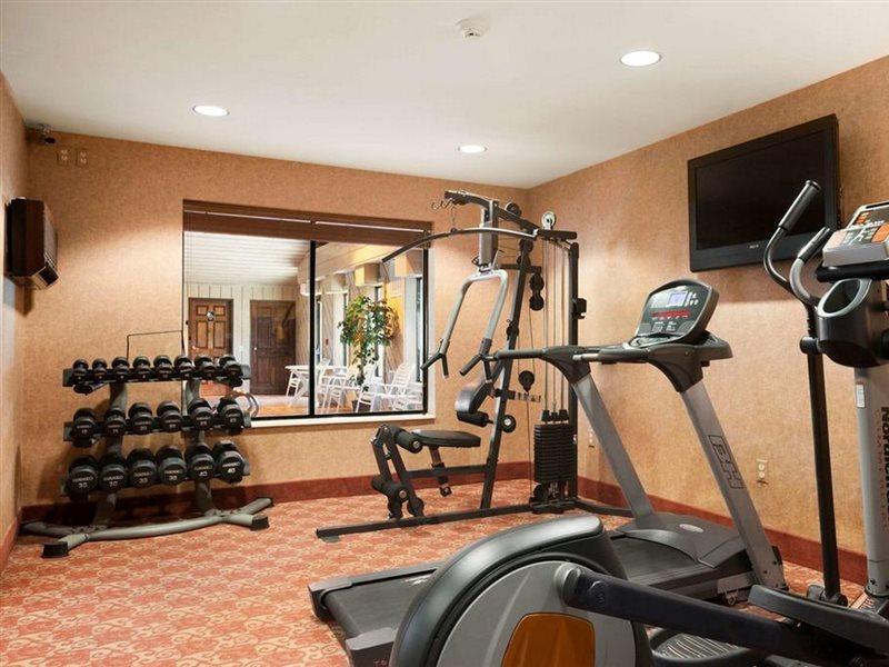 Готель Ramada By Wyndham Wisconsin Dells I-90 Екстер'єр фото