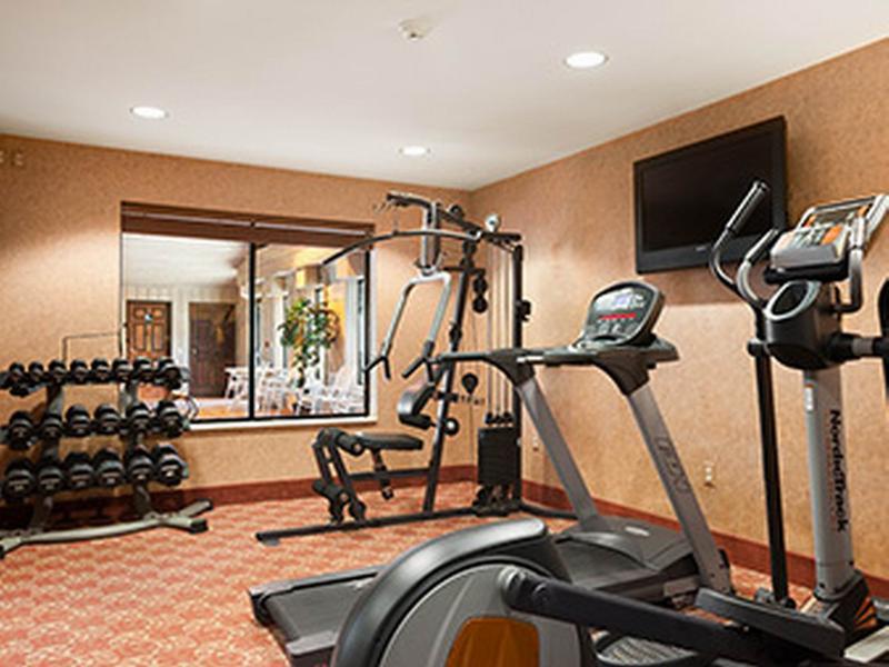 Готель Ramada By Wyndham Wisconsin Dells I-90 Екстер'єр фото
